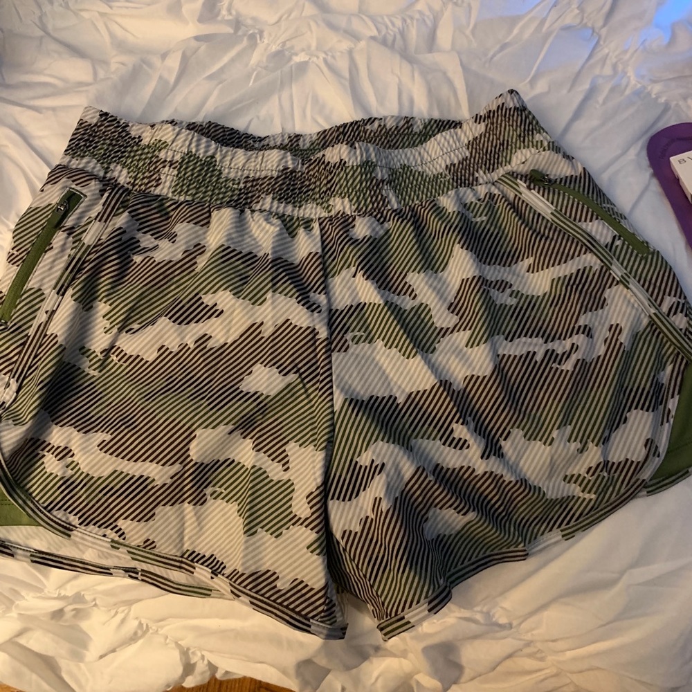Running shorts